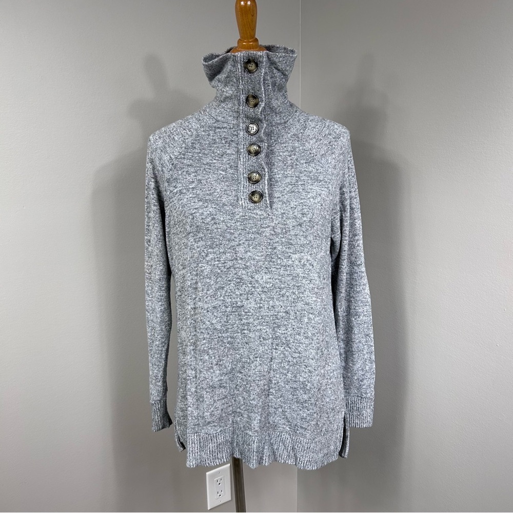 Saturday Sunday by anthropologie long sleeve soft knit burron up turtle neck